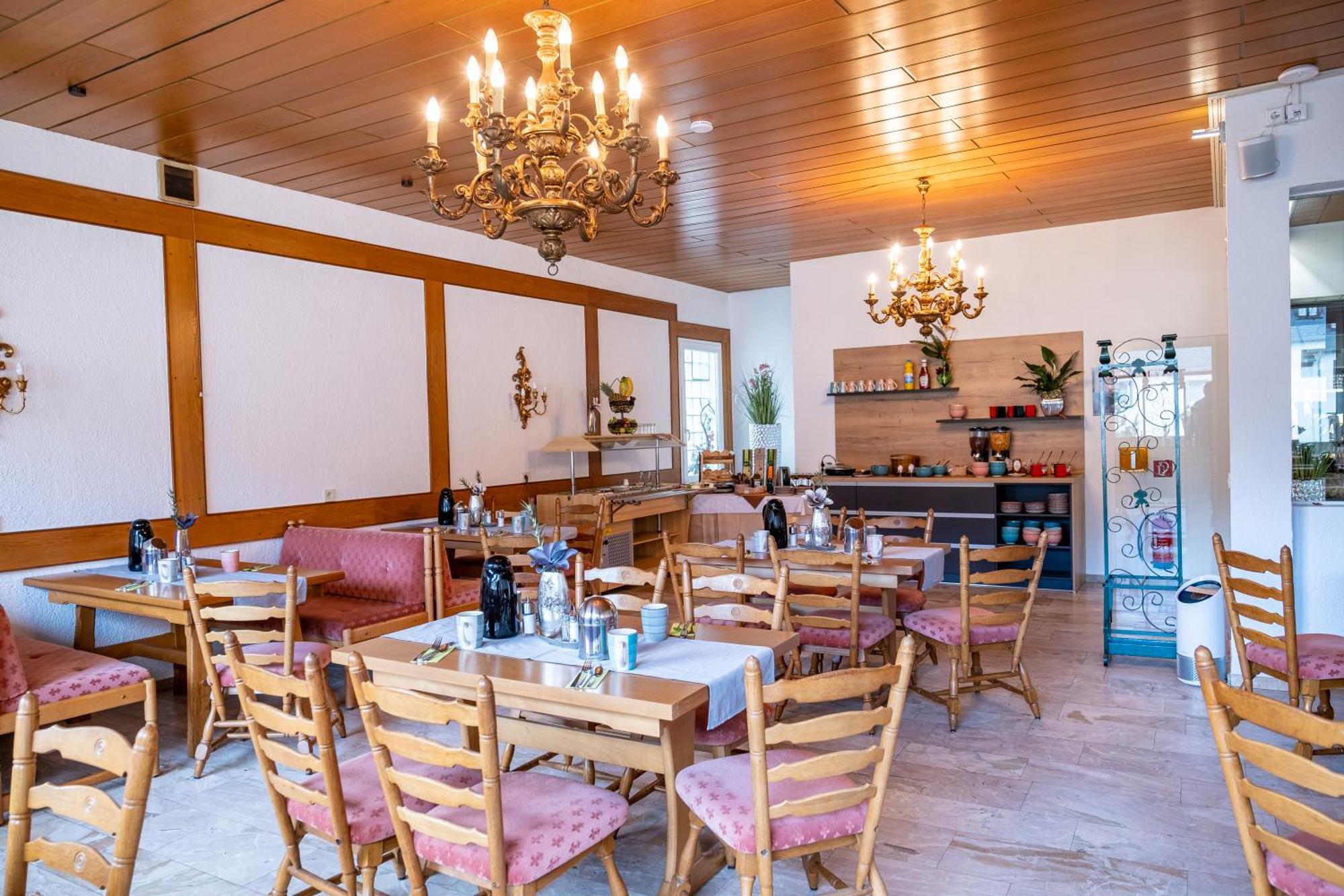 Mike'S Mosel Lodge Treis-Karden Exterior foto