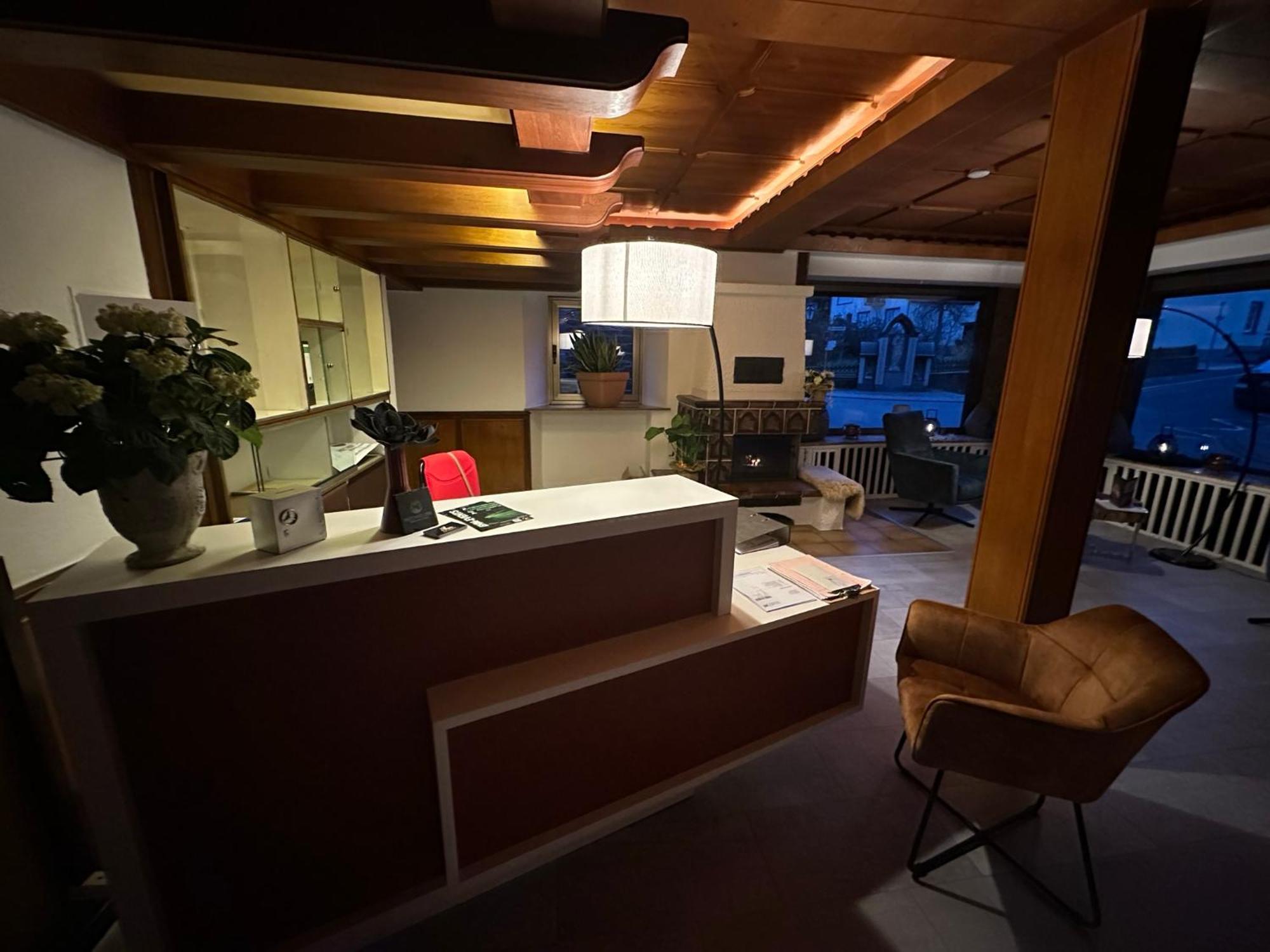 Mike'S Mosel Lodge Treis-Karden Exterior foto